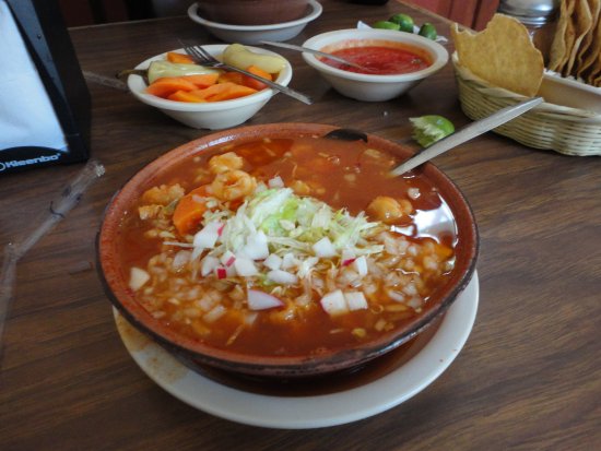 Antojitos el Pozole