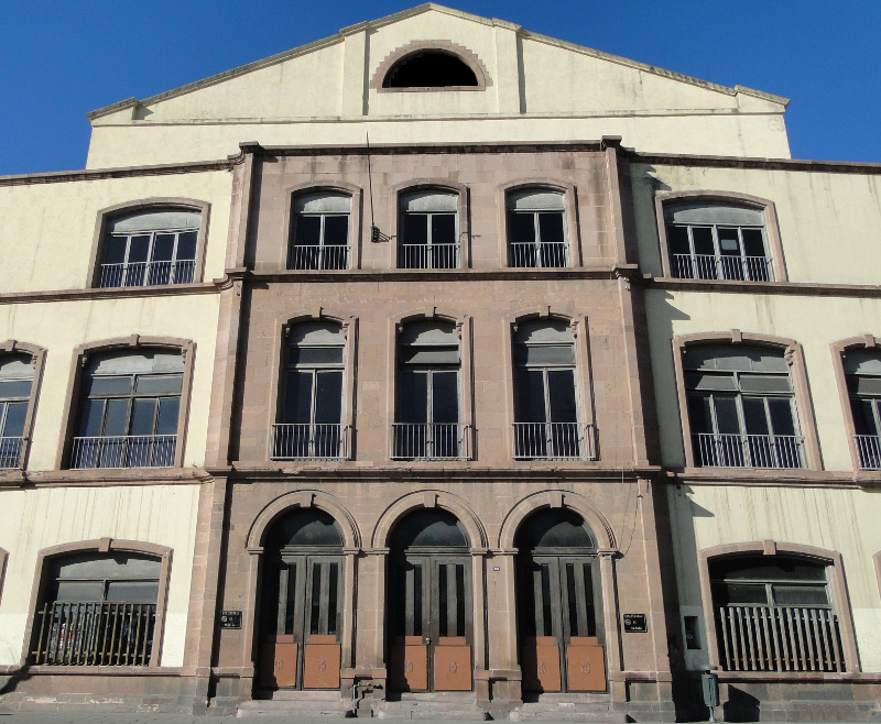Escuela Estatal de Música (SEER)